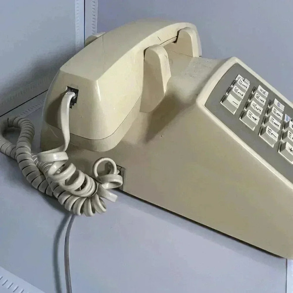 Vintage AT&T 100 Beige Push Button Desk Telephone Untested - Picture 5 of 8